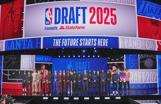 首轮第16顺位！开拓者选中杨瀚森！又一位中国球员登陆NBA