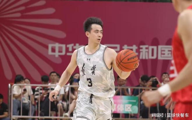 豪取27连胜！辽篮19分掀翻山东锁定第一：全运他们已8年没输球了