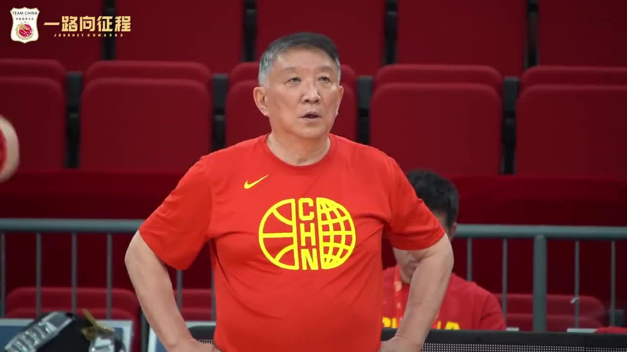 整裝待發(fā)！中國(guó)籃球之隊(duì)官博曬女籃今日賽前訓(xùn)練視頻
