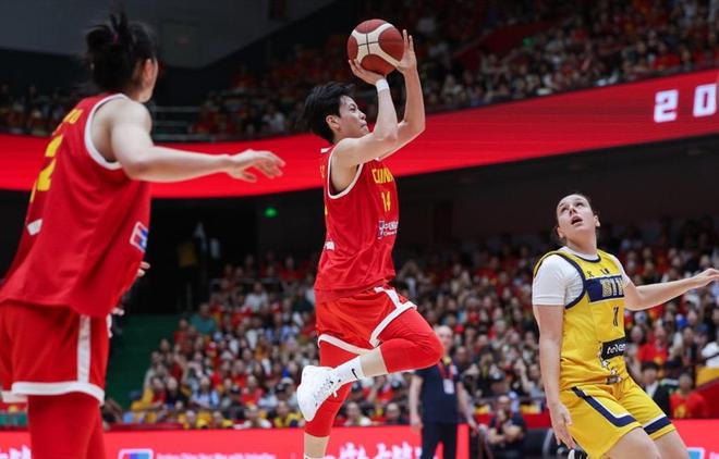 22分5助6断！中国女篮又一23岁王牌崛起：FMVP变2米23女姚明绝配