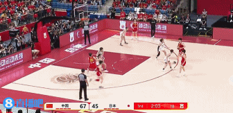 又美又能打！翟若云替补15分钟 5中3&三分3中2贡献11分2断1帽！