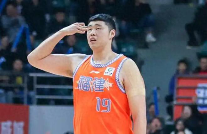又一个小姚明陨落！2.16米曾单场砍22分17板 如今被CBA淘汰