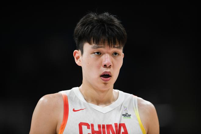 青島日?qǐng)?bào)：楊瀚森表示 若國(guó)家隊(duì)需要會(huì)回來(lái)打亞洲杯
