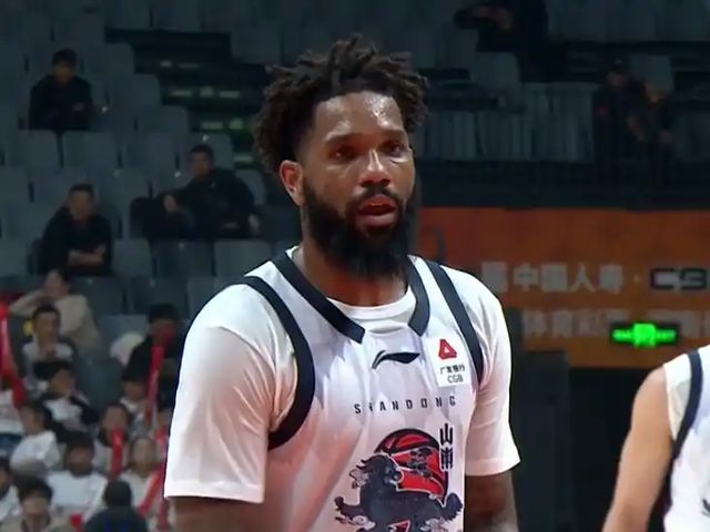 山东男篮击败北京却胜不足喜：内线储备不足，三外援整体质量堪忧