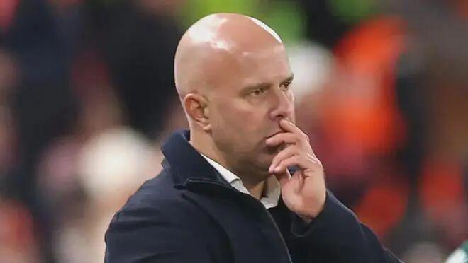 不可饒恕！薩拉赫被踢出歐冠對(duì)國(guó)米陣容，冬窗若離隊(duì)將晚節(jié)不保