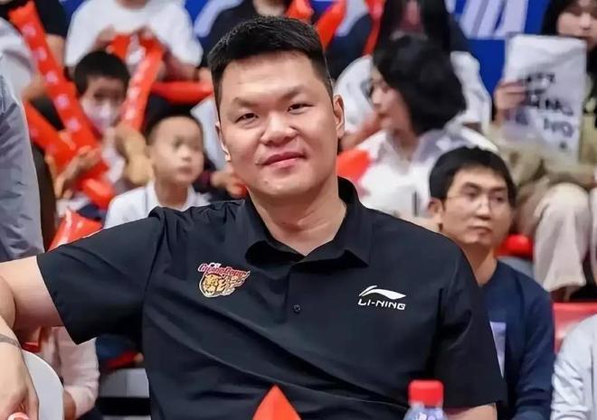 廣東隊多名主力受傷，朱芳雨引援失敗，新賽季想奪冠太難了