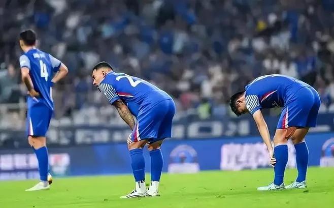 申花遭绝杀！亚冠客场5年从未零封，7场丢17球，三人集体失误