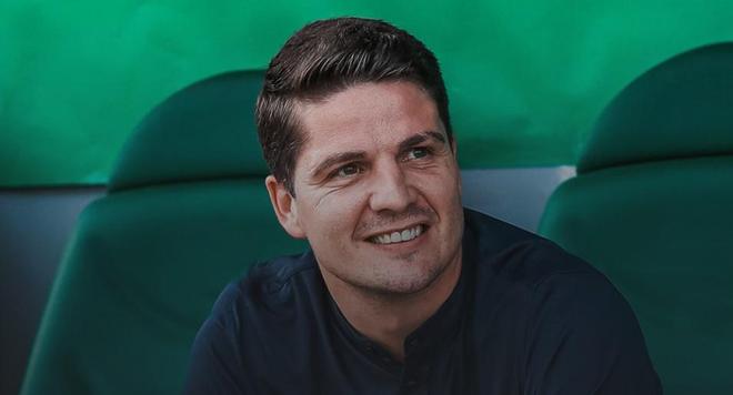 狼堡官方：前拜仁首席球探施维格勒出任俱乐部体育总监