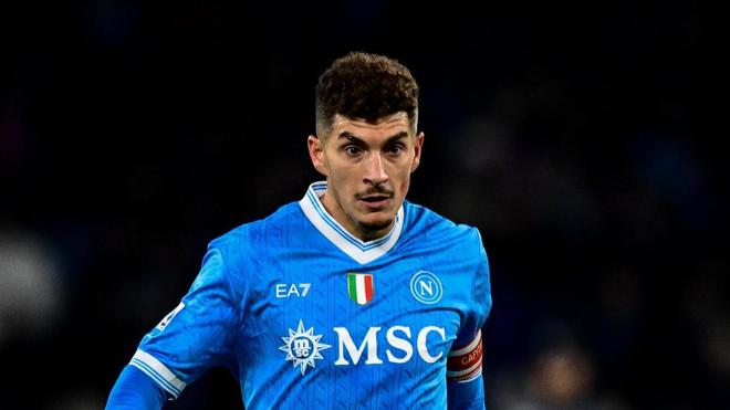 迪洛倫佐：賽后會和孔蒂復盤比賽；歐冠還有兩輪還有機會晉級