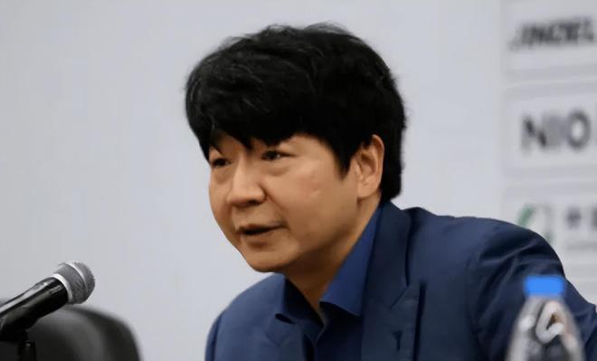 输北控发布会！邱彪点防守和篮板隐患，赞陈林坚，却未提自己问题