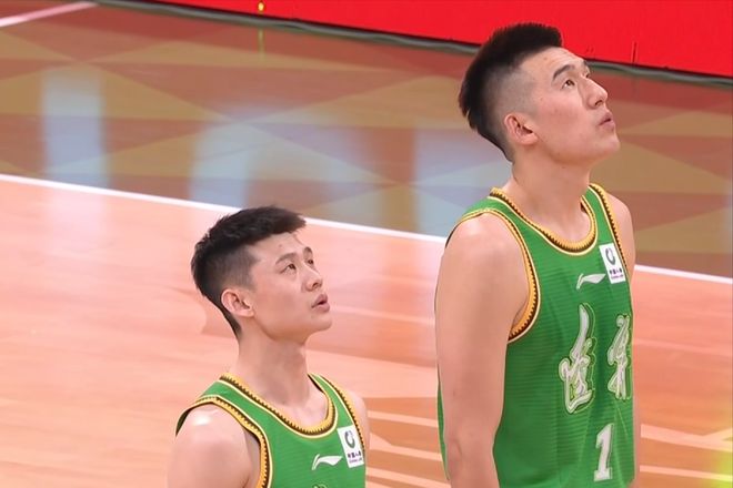 CBA：王岚嵚19分力压孙铭徽，鄢手骐7中0，胡金秋空砍24分