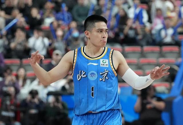 陳盈駿發威+集體三分雨 北汽男籃大勝新疆男籃取得兩連勝