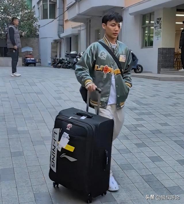 广东vs浙江前瞻：徐杰眉骨受伤出战成疑 萨姆纳约克领衔外援大战