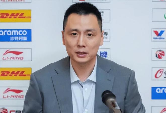 輸同曦發布會！盧偉不滿防守點名張鎮麟與弗格，進攻還需磨合！