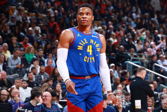 NBA球星威斯布鲁克开通国内某社交平台账号，第一时间向中国球迷问好