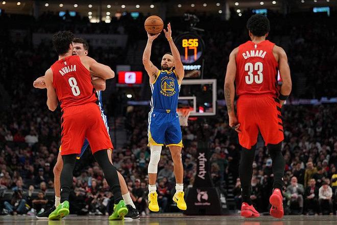 庫里空砍48分 勇士131-136惜敗開拓者