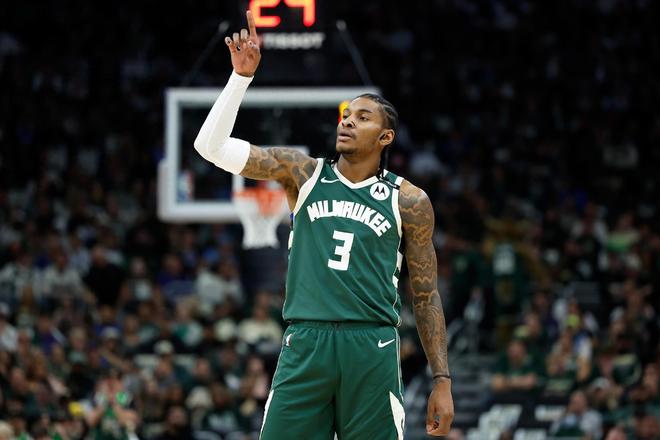 寧可1換1白送，快船也不要你！如今轟18+10+13率隊(duì)大爆冷揚(yáng)眉吐氣