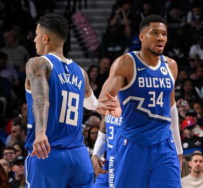 字母哥曾開會安撫隊友？庫茲馬：我真的不記得他跟我們開過會