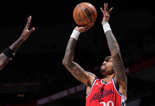 進(jìn)攻能力其實(shí)并不差，但快船依然沒有激發(fā)出鋒線大將的潛能？