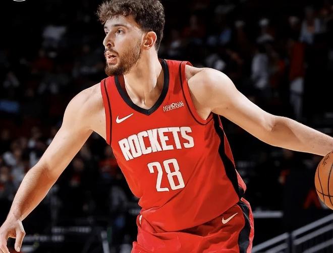 火箭險(xiǎn)勝快船！阿門統(tǒng)治末節(jié)，三替補(bǔ)齊貢獻(xiàn)，杜蘭特申京出瑕疵！