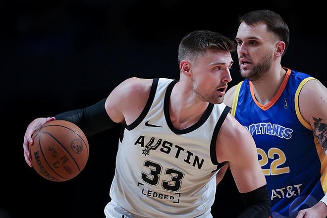 攻守兼?zhèn)涞娜苄蛢?nèi)線！馬刺二隊(duì)先發(fā)中鋒能否引起更多的關(guān)注？