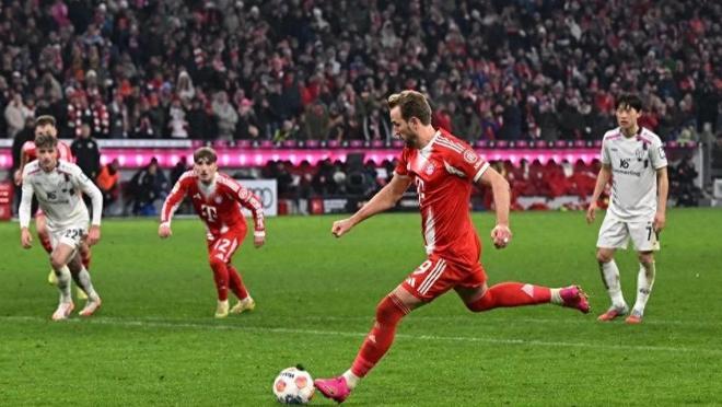 德甲：2-2！凱恩再救拜仁，達成曆史裏程碑