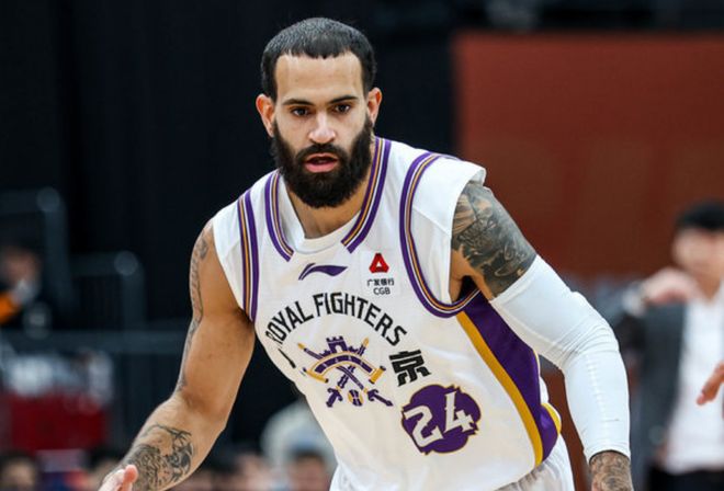 裏勒複出31+5+5北控險勝深圳 廖三寧16+4+4鄒雨宸16分