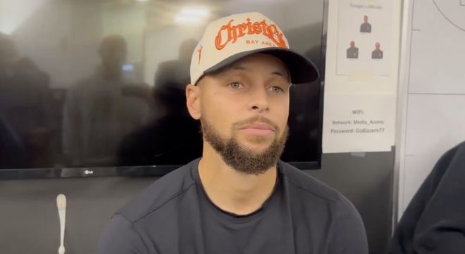 库里：开拓者的运动能力很强，他们利用转换进攻把我们打爆了