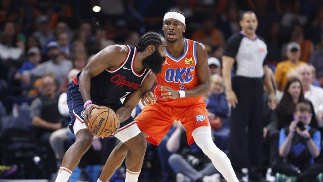 詹姆斯談雷霆亞歷山大：必須讓他遠(yuǎn)離罰球線，就像休斯頓哈登那樣