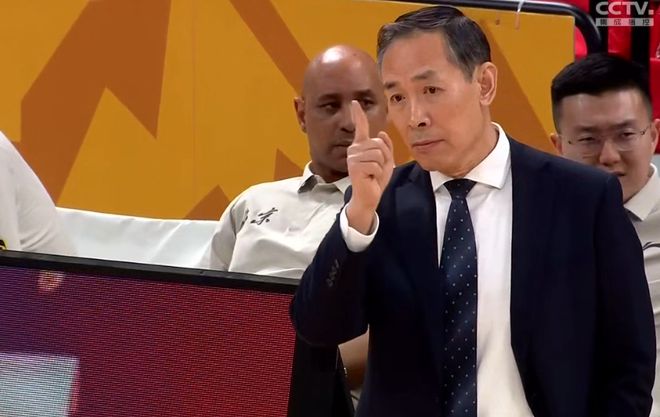 慘烈！59犯70罰！孫銘徽布朗59分自我救贖，廣廈隊史首勝1-1北汽