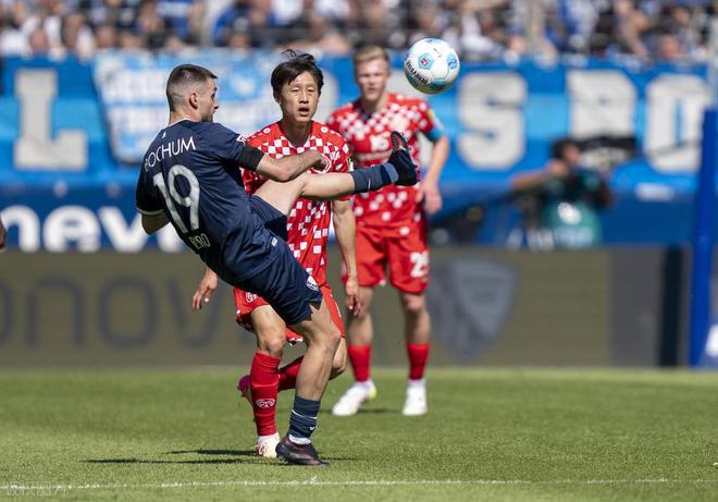 4-1，32歲韓國球星發(fā)威：助德甲勁旅反超萊比錫，追平多特蒙德