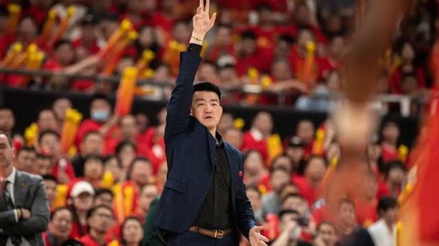 奪冠局勢逆轉(zhuǎn)？！拿回主場優(yōu)勢！浙江廣廈客場勝北京首鋼，大比分2比1領(lǐng)先