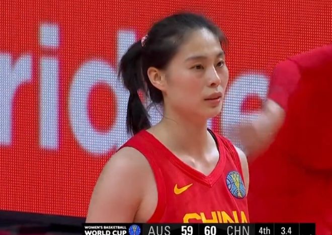 运动战1分不得！打个热身赛2中0，女篮核心后卫或被踢出国家队