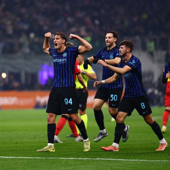 打进生涯意杯首球，皮奥成为国米队内首位四项赛事破门的球员