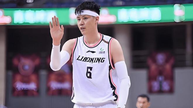 賀天舉：不知情平臺考核要求，誰能又解說又賣貨我去學(xué)習(xí)一下