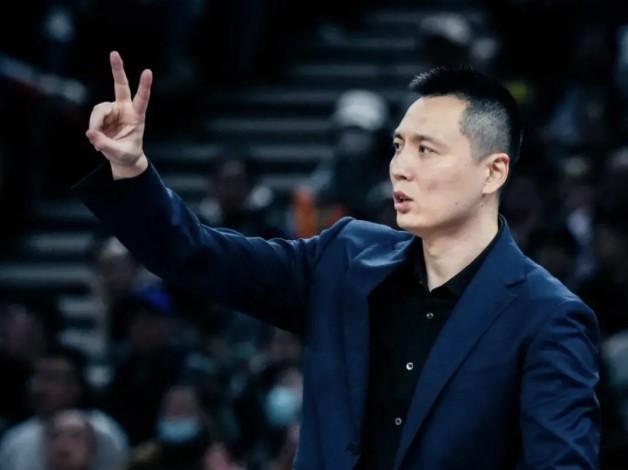 盧偉：過去一直我瘦了10斤；這段時(shí)間教練組做了很多工作