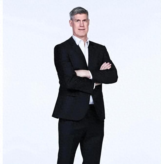 CBA新賽季第一個下課主教練！成績五戰(zhàn)三負(fù)，55歲土帥接過帥印