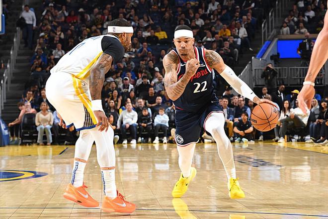 整體表現(xiàn)還算穩(wěn)定，但快船側(cè)翼新星并沒有從其他球員中脫穎而出？