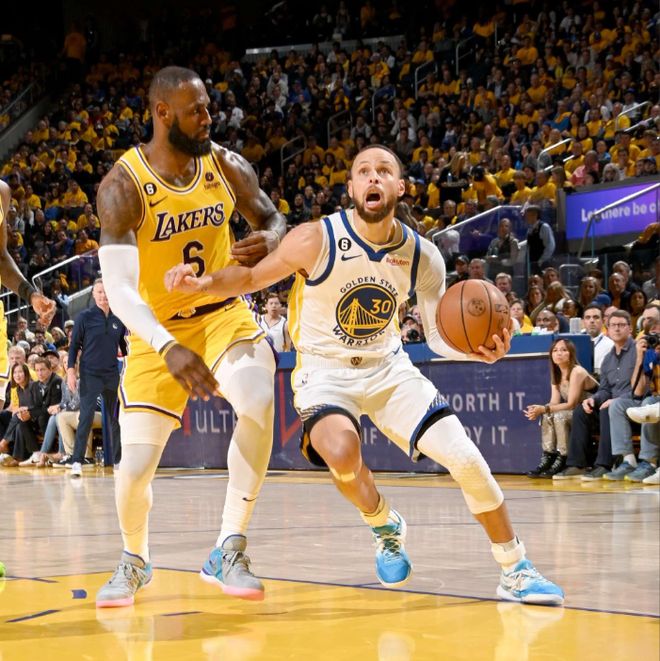 爆冷20分慘敗，又遭16分逆轉(zhuǎn)！從聯(lián)盟寵兒到NBA棄子 冠軍有懸念了