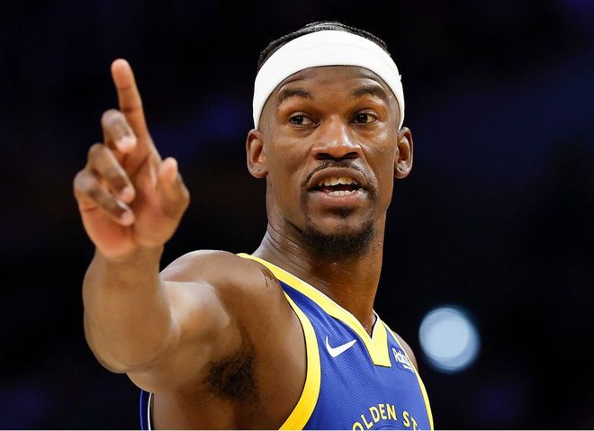 科爾盛贊勇士的雙面引擎：庫里制造風(fēng)暴，巴特勒鑄就港灣