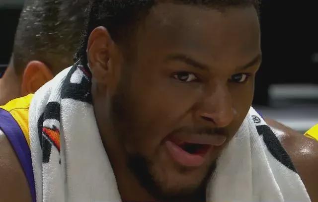 贏了贏了！布朗尼15+5+3！正面大戰(zhàn)NBA榜眼秀