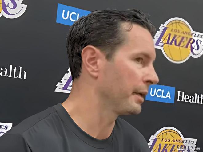 倒數(shù)第3+倒數(shù)第7！湖人目前這種攻防水平，雷迪克就先別談爭(zhēng)冠了