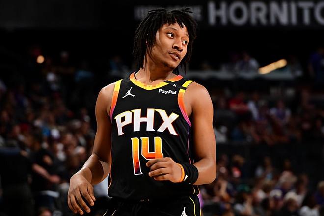 8分鐘內(nèi)送出5次助攻！前火箭首輪秀會(huì)有機(jī)會(huì)留在快船嗎？