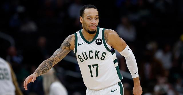 Scotto :雄鹿后衛(wèi)科菲留隊 里弗斯曾執(zhí)教過他的新秀賽季