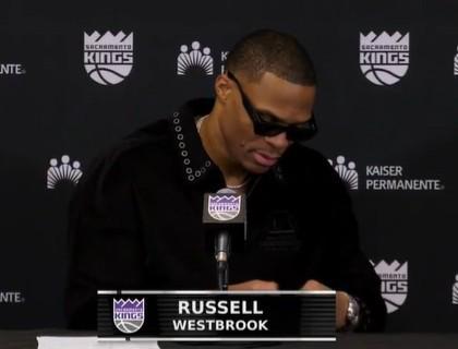 搶板屆權(quán)威，威少讓記者重復(fù)自己是籃板最好的后衛(wèi)