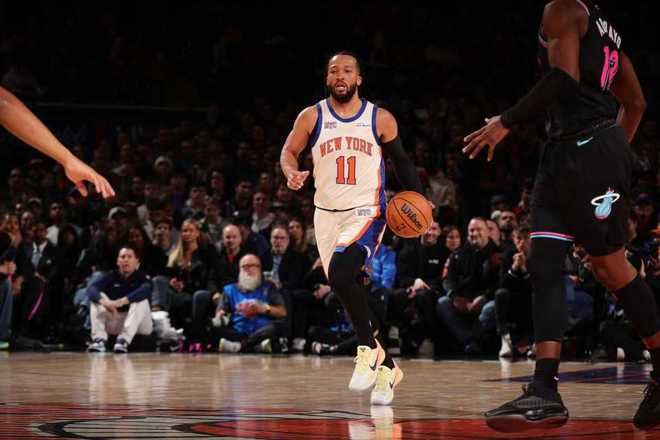 布倫森47+8賽季新高尼克斯險(xiǎn)勝熱火 韋爾28+20鮑威爾單節(jié)19分