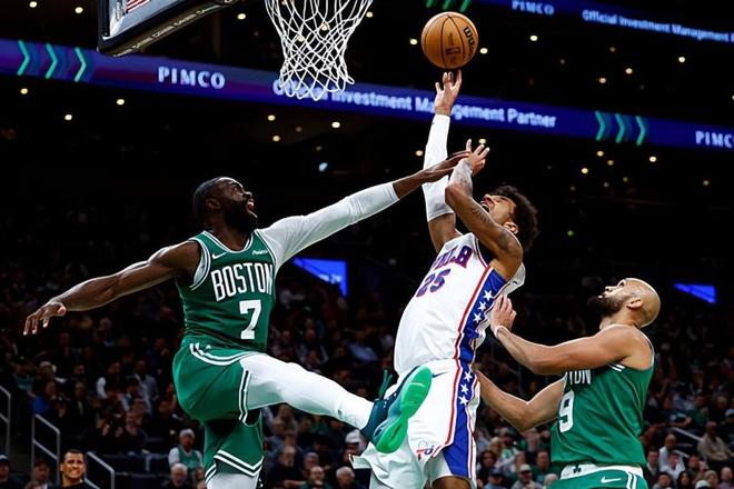 有望實現(xiàn)逆襲？前馬刺內(nèi)線新星在76人首秀中就展現(xiàn)出了全面的能力