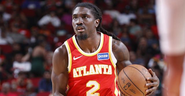 Shams：老鷹與雙向后衛(wèi)基頓-華萊士簽訂一年標準合同