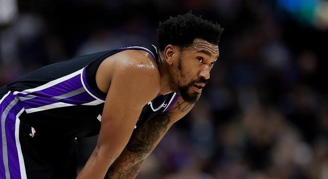 太勵(lì)志了！只用了2年，他的合同翻了36倍，成現(xiàn)役最強(qiáng)第六人！