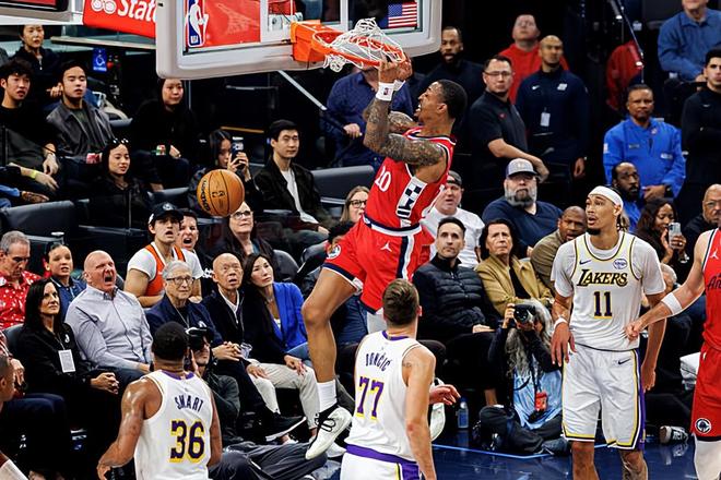 難得打出一場(chǎng)攻守兼?zhèn)涞谋憩F(xiàn)，快船鋒線新援的狀態(tài)正在不斷復(fù)蘇？